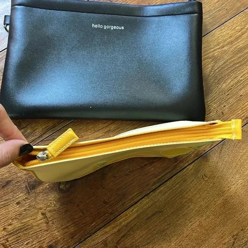 2 Makeup Bags